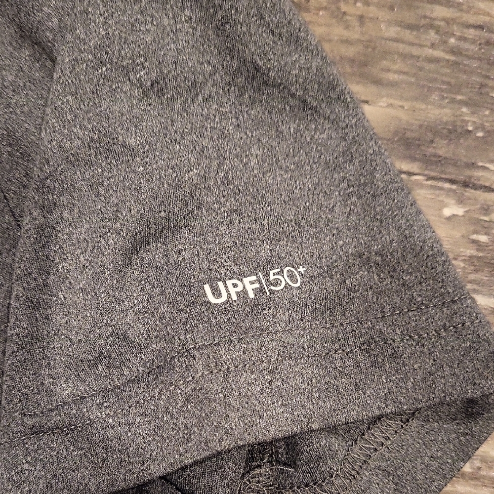 Hurley Rashguard - Picture 4 of 6